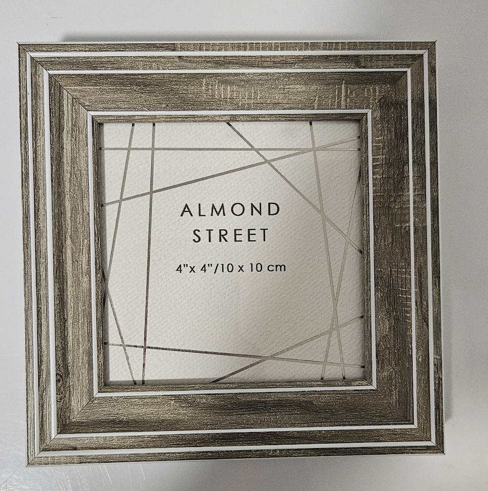 Almond Street Square Photo Frame